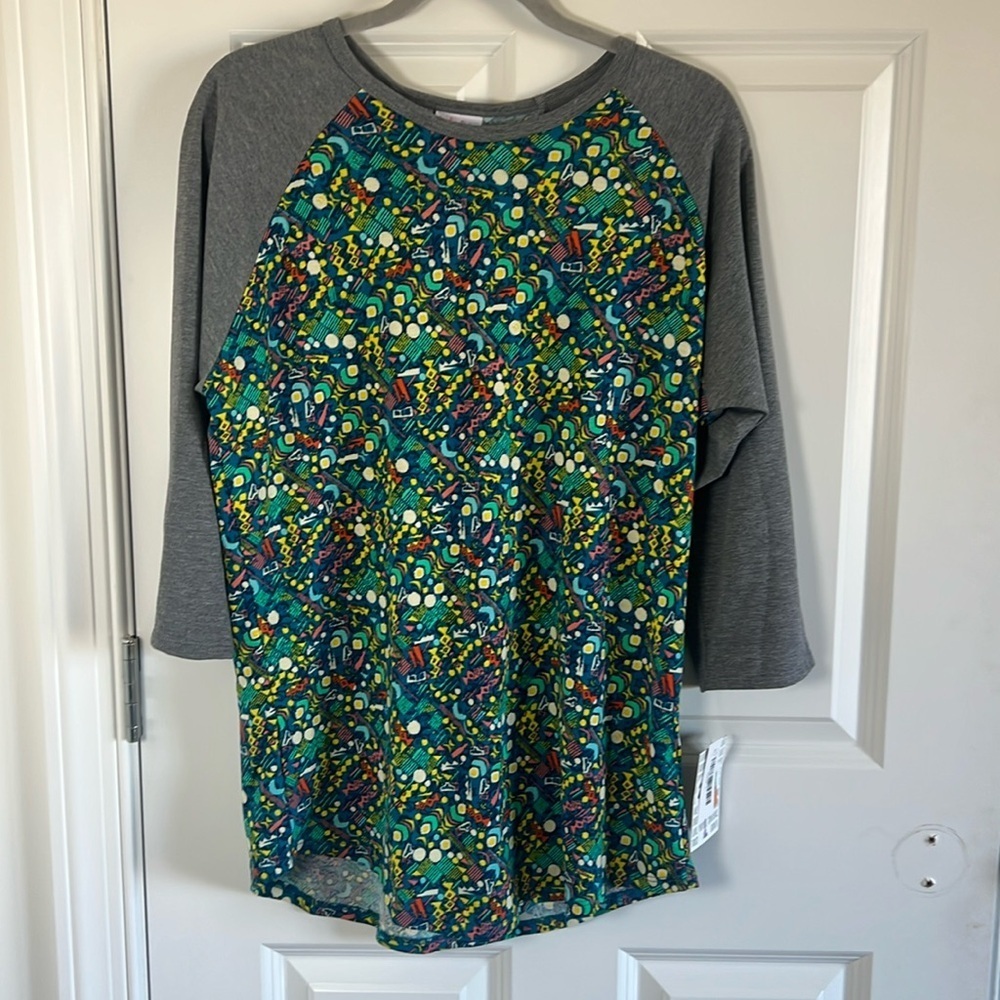 NWT LuLaRoe Randy Top Shirt Geometric Aztec Raglan Gray Blue Green Yellow Large
